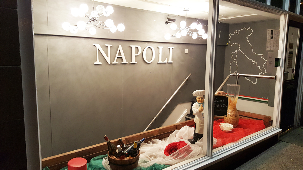 Napoli Restaurant Glossop - Restaurant Window
